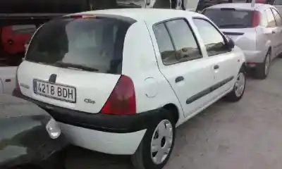 Здавання транспортного засобу renault clio ii fase i (b/cbo) 1.9 d alize року 2000 потужний f8q p6