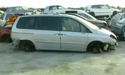 Veicolo di demolizione citroen c8 2.0 hdi fap cat dell'anno 2002 alimentato 