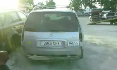 Veicolo di demolizione citroen c8 2.0 hdi fap cat dell'anno 2002 alimentato 