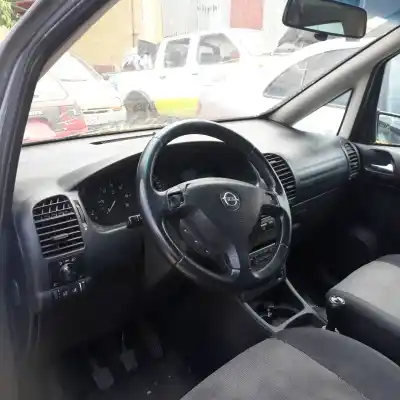 Verschrottungsfahrzeug opel                                               zafira a                                                                                                                                                                                                                                                   elegance                                                                                                                                                                                                                                                   des jahres 2005 angetrieben y20dth