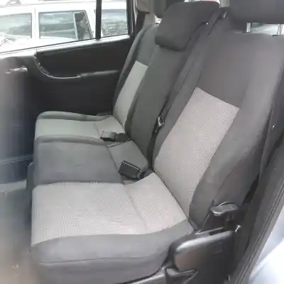 Verschrottungsfahrzeug opel                                               zafira a                                                                                                                                                                                                                                                   elegance                                                                                                                                                                                                                                                   des jahres 2005 angetrieben y20dth