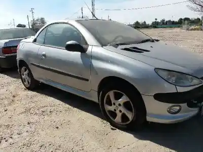 Veículo de Sucata peugeot 206 cc cc do ano 2001 alimentado nfu