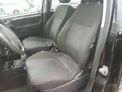 Veicolo di demolizione opel meriva cosmo dell'anno 2006 alimentato z16xep