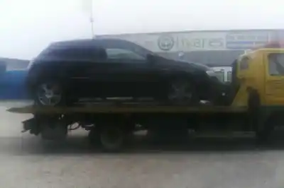 Veículo de Sucata fiat stilo (192_) 1.6 16v (192_xb1a) do ano 2004 alimentado 182b6000