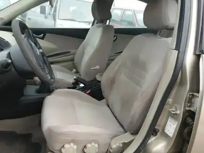 Véhicule à la ferraille nissan primera berlina (p12) 1.6 cat de l'année 2002 alimenté qg16