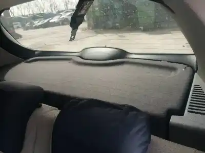 Veículo de Sucata renault clio iii imusic confort dynamique 68 cv / 50 kw do ano 2006 alimentado k9k t7