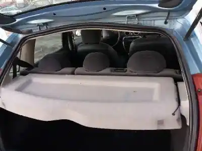 Veículo de Sucata citroen c3 (09.2009->) 1.4 hdi 70 do ano 2006 alimentado 8hz