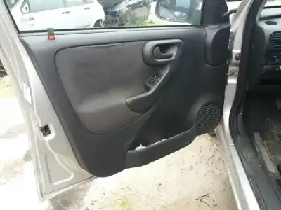 Здавання транспортного засобу opel corsa c 1.2 16v cat (z 12 xe / lw4) року 2004 потужний z12xe