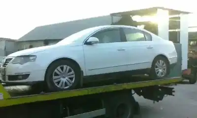 Veículo de Sucata volkswagen passat berlina (3c2) highline do ano 2006 alimentado bkp