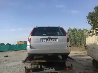 Veículo de Sucata ford mondeo berlina do ano 2003 alimentado 