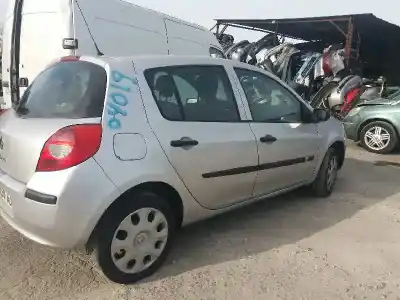 Veículo de Sucata renault clio iii business do ano 2008 alimentado k9k768