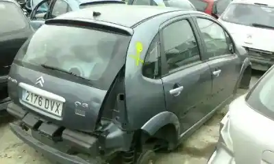 Veicolo di demolizione CITROEN C3 1.4 16V dell'anno 2005 alimentato B0F1Z