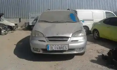 Veículo de Sucata daewoo tacuma (u100) 1.6 do ano 2000 alimentado 
