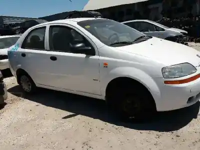Veículo de Sucata daewoo kalos 1.4 se do ano 2002 alimentado 