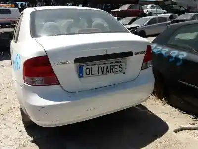 Veículo de Sucata daewoo kalos 1.4 se do ano 2002 alimentado 