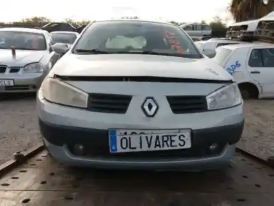 Vehículo de desguace RENAULT MEGANE II BERLINA 5P Confort Dynamique del año 2004 con motor K9K728