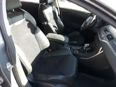 Veicolo di demolizione citroen c5 berlina exclusive dell'anno 2009 alimentato rhr