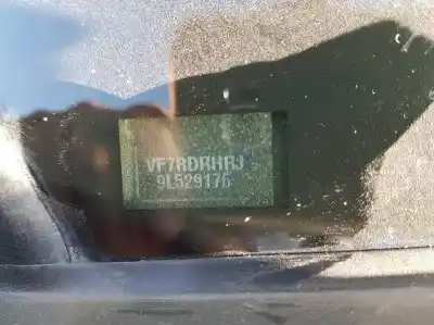 Veicolo di demolizione citroen c5 berlina exclusive dell'anno 2009 alimentato rhr