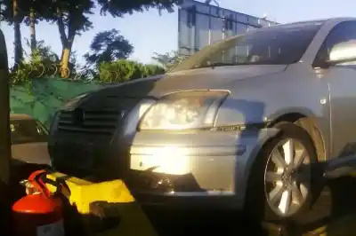 Vehículo de desguace TOYOTA                                             AVENSIS BERLINA (T25)                                                                                                                                                                                                                                      2.0 D4-D Executive Berlina                                                                                                                                                                                                                                 del año 2004 con motor 1CDFTV