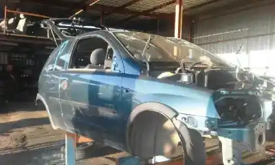 Здавання транспортного засобу opel corsa c comfort року 2000 потужний y17dtl