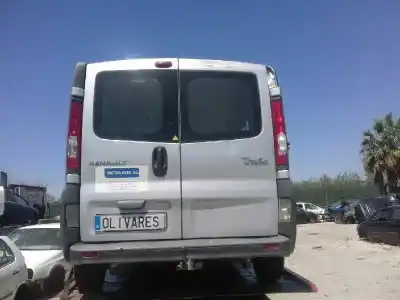 Sloopvoertuig renault trafic combi (ab 4.01) 2.0 dci diesel fap cat van het jaar 2009 aangedreven m9r