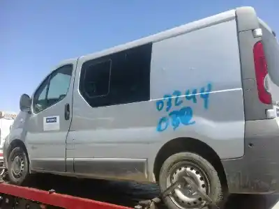 Sloopvoertuig renault trafic combi (ab 4.01) 2.0 dci diesel fap cat van het jaar 2009 aangedreven m9r