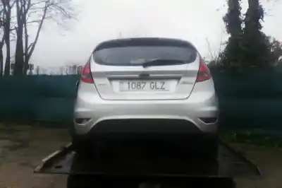 Sloopvoertuig ford fiesta (cb1) trend van het jaar 2009 aangedreven f6jb