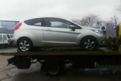Sloopvoertuig ford fiesta (cb1) trend van het jaar 2009 aangedreven f6jb