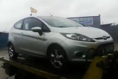 Sloopvoertuig ford fiesta (cb1) trend van het jaar 2009 aangedreven f6jb