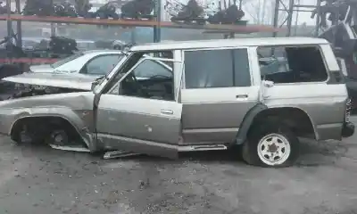 Vehículo de desguace nissan patrol gr (y60) 2.8 slx corto td del año 1993 con motor rd28t