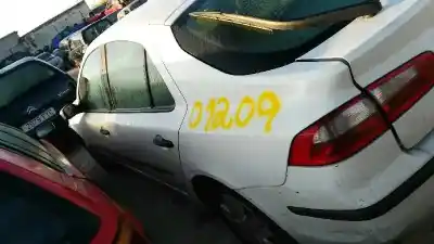 Здавання транспортного засобу renault laguna ii (bg0) authentique року 2004 потужний 