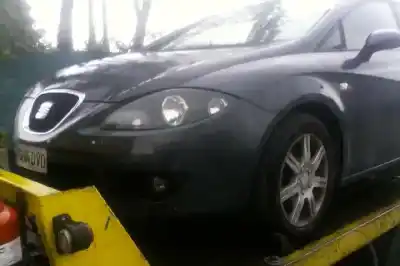 Veicolo di demolizione SEAT LEON (1P1) Reference dell'anno 2006 alimentato BKC