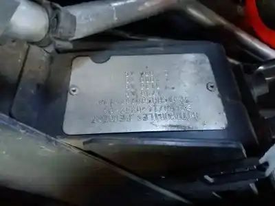 Véhicule à la ferraille peugeot                                            307 (s1)                                                                                                                                                                                                                                                   xt                                                                                                                                                                                                                                                         de l'année 2003 alimenté rhs