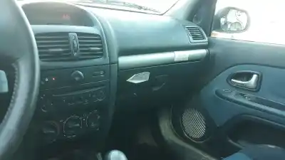 Утилизация автомобиля renault                                            clio ii fase ii (b/cb0)                                                                                                                                                                                                                                    generique года 2005 питание d7f g7