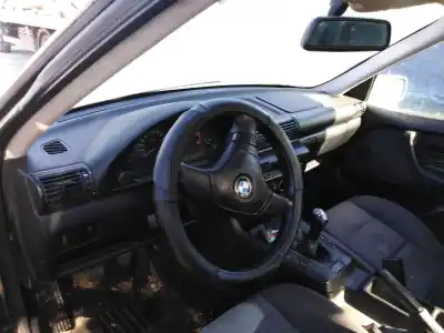 Scrapping Vehicle bmw 3 compact (e36) 318 tds of the year 2000 powered 