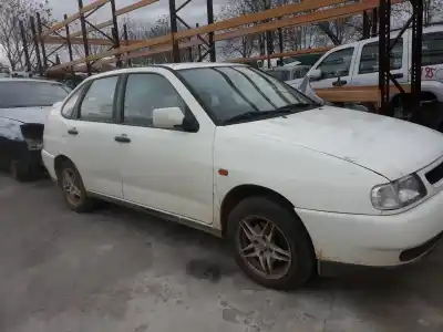 Verschrottungsfahrzeug seat cordoba 1.9 d des jahres 1998 angetrieben ahu