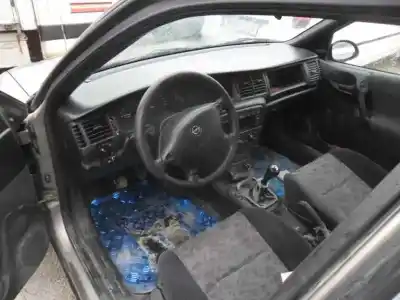 Veículo de Sucata opel vectra b berlina básico do ano 1997 alimentado x 20 dtl