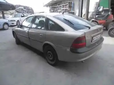 Veículo de Sucata opel vectra b berlina comfort do ano 1999 alimentado x17dt