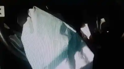 Veículo de Sucata peugeot 206 berlina look do ano 2004 alimentado 8hx