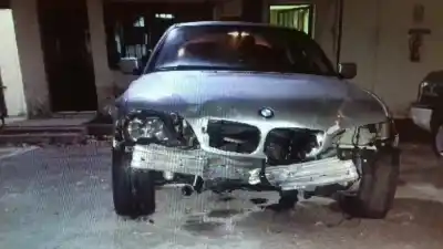 Veículo de Sucata bmw serie 3 berlina (e46) 2.0 320d do ano 2003 alimentado m47 d20 (20 4 d4)