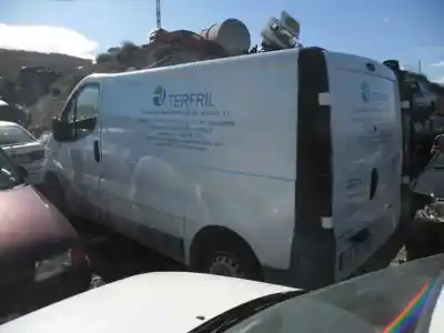 Veículo de Sucata opel vivaro combi 2.7t corto do ano 2003 alimentado f9q760