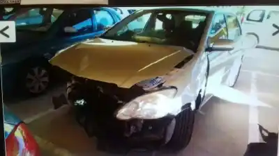 Veículo de Sucata TOYOTA COROLLA (E12) 1.4 Turbodiesel CAT do ano 2005 alimentado 1NDTV