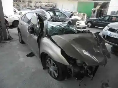 Veículo de Sucata citroen c4 berlina cool do ano 2010 alimentado 9hx (dv6ated4)