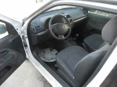Утилизация автомобиля renault clio ii fase ii (b/cb0) confort expression года 2004 питание 