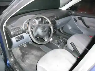 Veículo de Sucata seat ibiza (6k1) select do ano 2000 alimentado agp