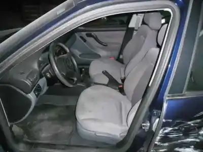 Veículo de Sucata seat ibiza (6k1) select do ano 2000 alimentado agp