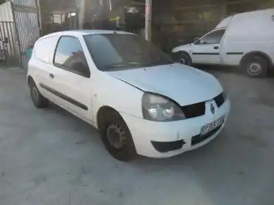 Здавання транспортного засобу RENAULT CLIO II FASE II (B/CB0) Generique року 2007 потужний K9K716
