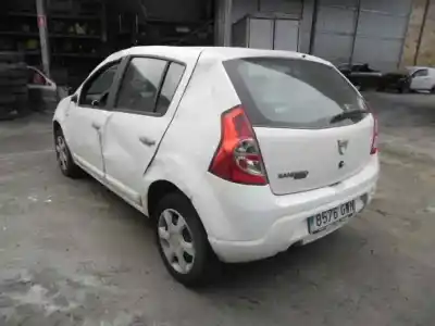 Scrapping Vehicle dacia sandero ambiance of the year 2010 powered d4f732