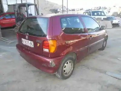 Vehicul casat volkswagen                                         polo berlina (6n1)                                                                                                                                                                                                                                         básico                                                                                                                                                                                                                                                     al anului 1995 alimentat aea