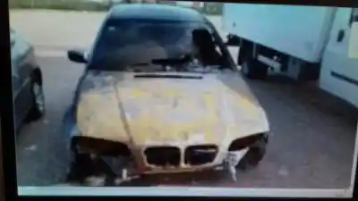 Sloopvoertuig BMW SERIE 3 BERLINA (E46) 320d van het jaar 2001 aangedreven M47204D1